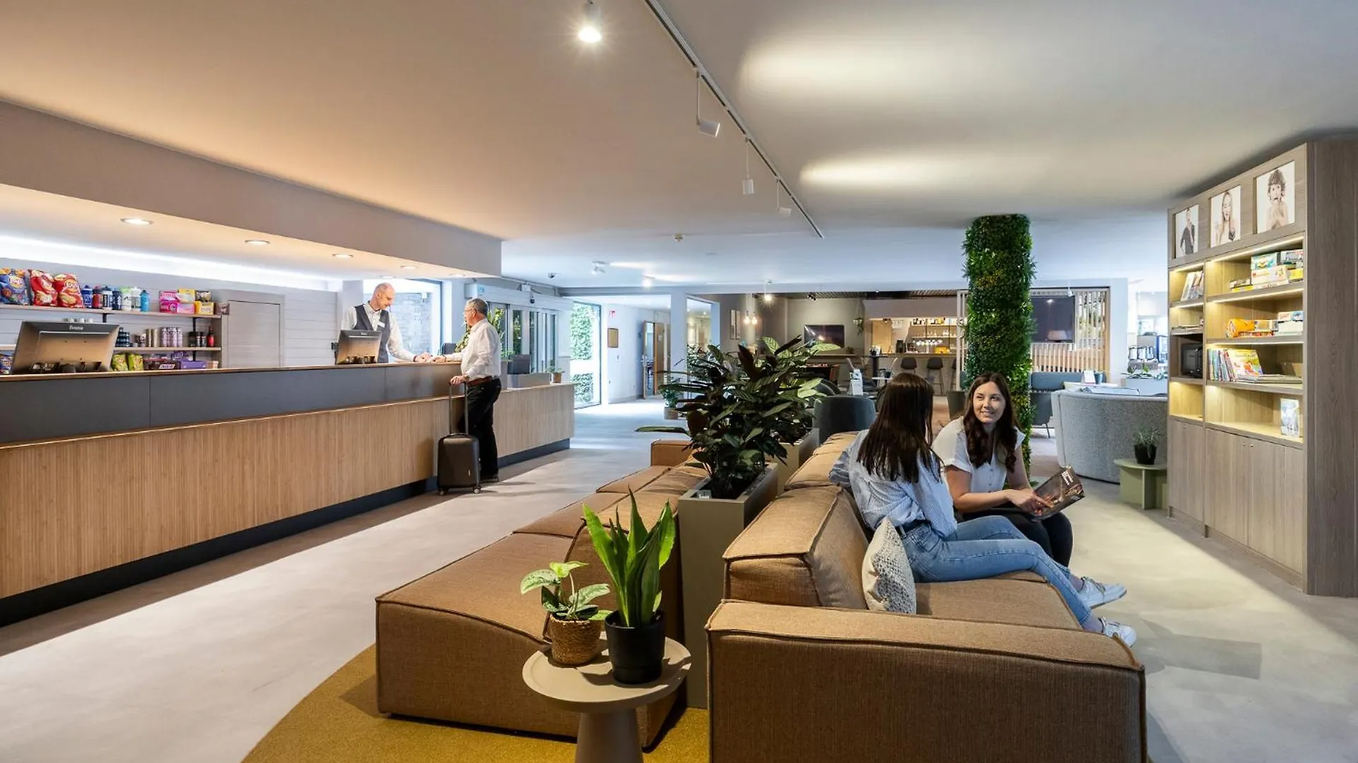 Waar te Verblijven bij Sint-Janshuismolen: 4 Beste Resorts